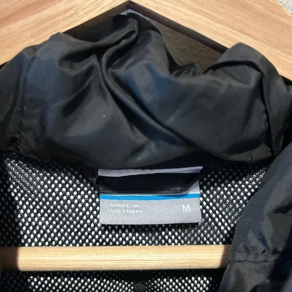 Columbia Black Rain Jacket - Picture 3 of 5